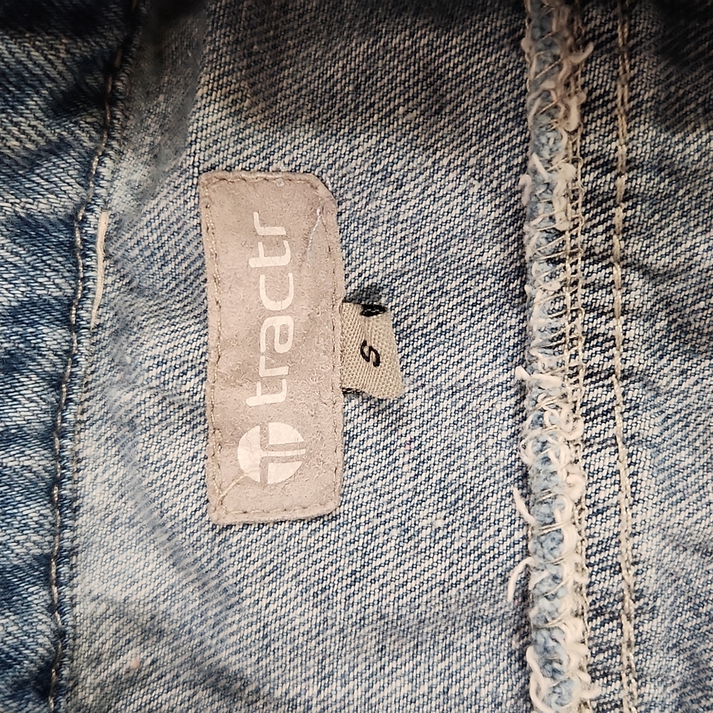 Tractr - Picture 2 of 5